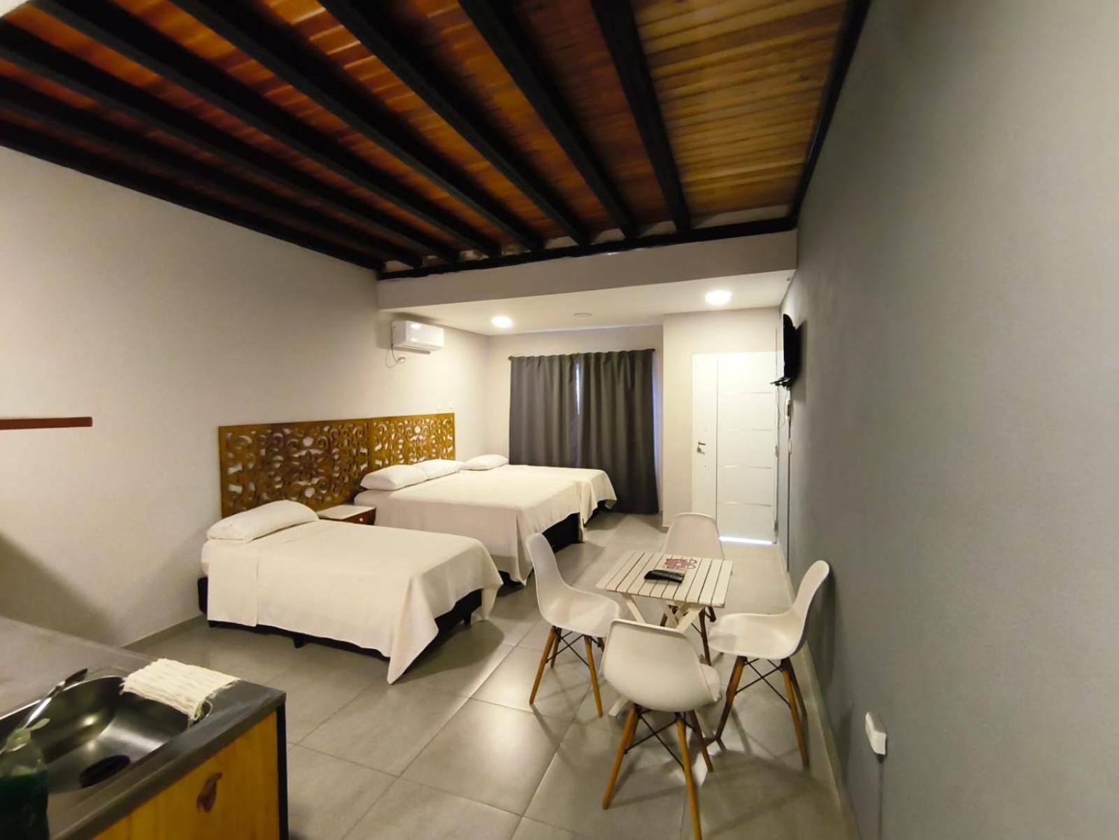 Los Lirios Apart & Suite Puerto Iguazu Luaran gambar